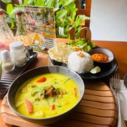 Laksa Ayam Telur