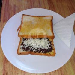 Roti Bakar Coklat Keju