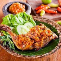 Ayam Penyet Sambal Mentah