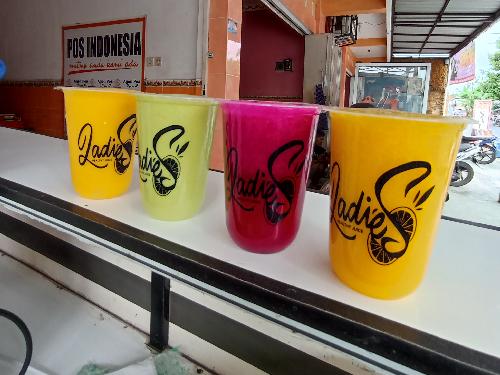 Ladies Healthy Juice, Banjaransari Raya