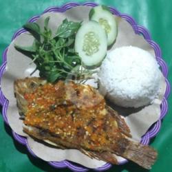 Nasi Nila Penyet, Samel Lalap, Teh Panas