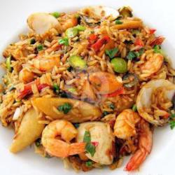 Seafood Fried Rice   Omelet