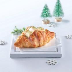 Smoked Beef & Cheese Croissant