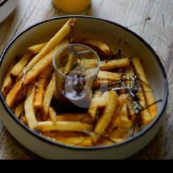 Garlic Parmesan Fries