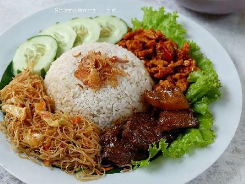 Daftar Harga Menu Delivery Nasi Uduk Betawi, Jakarta Terbaru 2024 ...