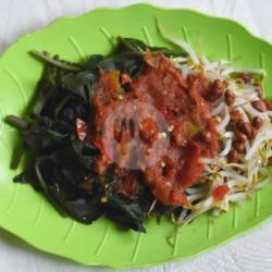 Plecing Kangkung Lombok