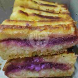 Roti Bakar Glaze Taro