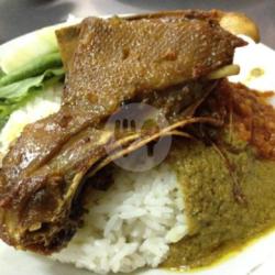 Nasi Bebek Bumbu Kuning Khas Surabaya