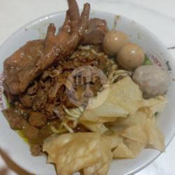 Mie Ayam Ceker Komplit