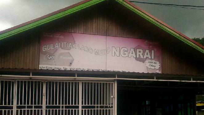 Gulai Itiak Lado Mudo Ngarai, Bukittinggi