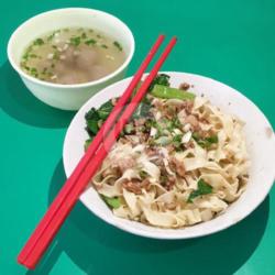 Mie Ayam Lebar   Bakso