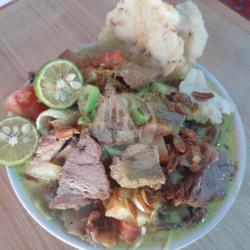 Soto Kuning Daging