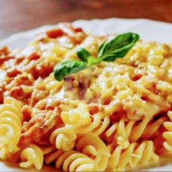 Fusilli Carbonara