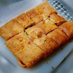 Martabak Telor Bebek Daging Sapi Istimewa