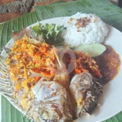 Ikan Nila Penyet   Nasi