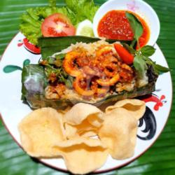 Nasi Bakar Cumi Balado