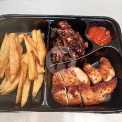 Chicken Katsu And Chicken Yakiniku Bento (dengan Kentang)