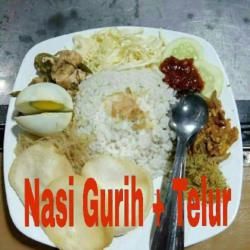Nasi Gurih   Telur.