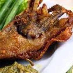 1 Potong Bebek Kremes