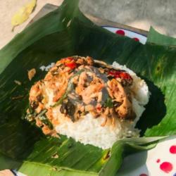 Nasi Tongkol Suwir