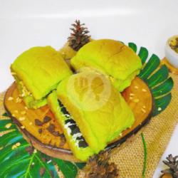 Roti Kukus Manis Srikaya
