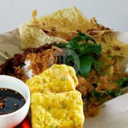 Nasi Pecel Mendoan