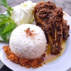 Nasi Bebek Dada Besar Madura