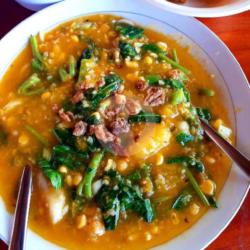 Tinu Tuan/bubur Manado