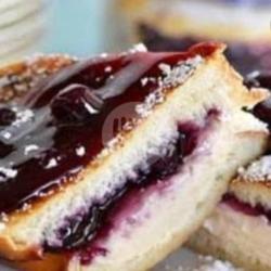 Roti Bakar Slai Coklat Blueberry