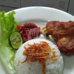 Nasi Pecel Ayam Selimut Telur