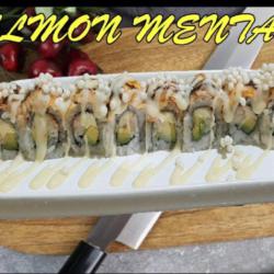 Salmon Mentai Roll