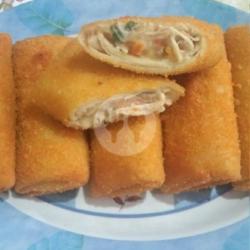 Risoles Rogut Ayam (goreng)