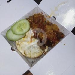 Kentang Ati Balado  Telur Ceplok Ricebox