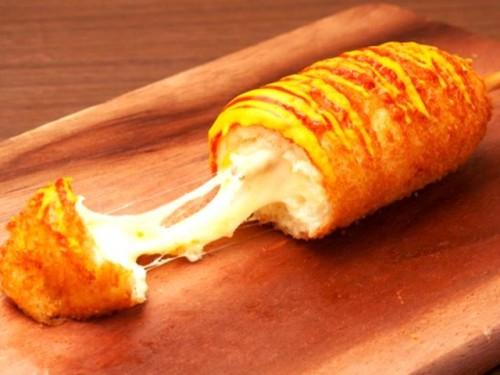 Corndog Mozarella GBJ, Gunung Putri