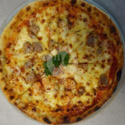 Veranda Seafood Pizza