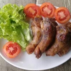 Kepala Ayam Goreng Satuan