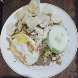 Nasi Goreng Spesial Bakso Kecap