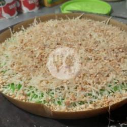 Martabak  Pandan Topping Keju Kacang Susu