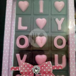 Coklat Box Love Ukuran 10x17cm