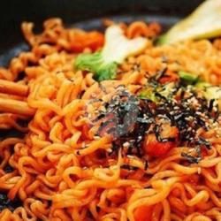 Migoreng Korea Spicy Chicken Rasa Pedas Porsi Jumbo Isi 2