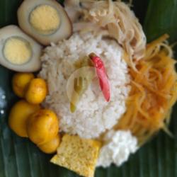 Nasi Liwet Ayam Suwir Uritan