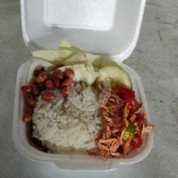 Nasi Ayam Plecing