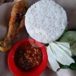 Nasi Paha Bumbu Hitam