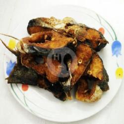 Ikan Patin Goreng / Balado