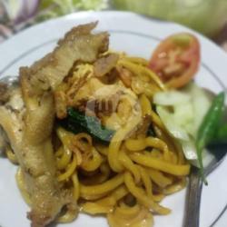 Mie Goreng Sayap