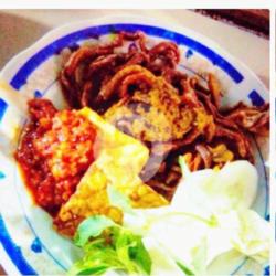 Nasi Penyet Usus   Tahu   Tempe Sakera Asooy.