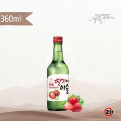 (21 ) Soju Jinro Strawberry 360ml