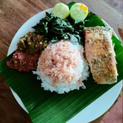 Nasi Gulai Ikan Kakap