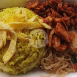 Nasi Kuning   Ayam