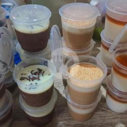 Aneka Puding Cup